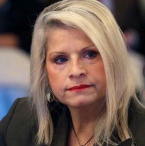 Linda Collins-Smith Age, Husband, Biography, Family, Net worth, Facts 4 Linda Collins-Smith Husband & Children