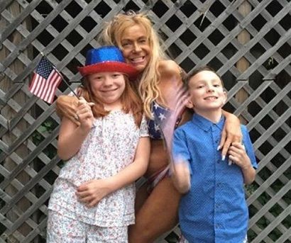 Tan Mom (Patricia Krentcil) Wiki, Age, Husband, Children, Biography & More 7 Patricia Krentcil Son & Daughter Anna Krentcil