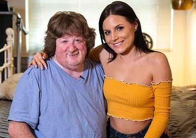 Sarah Russi Wiki, Age, Height (Mason Reese's Girlfriend) Bio & Family 2 Sarah Russi is the new girlfriend of Mason Reese (well-known retired child actor)