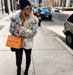 Mallory Santic (Love Island) Age, Height, Weight, Boyfriend, Bio, Family 2 Mallory Santic American Analyst, Model & TV Personality