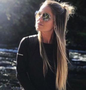 Mallory Santic (Love Island) Age, Height, Weight, Boyfriend, Bio, Family 4 Mallory Santic Height, Ethnicity & Weight
