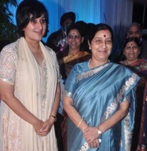 Bansuri Swaraj Wiki, Age (Sushma Swaraj’s Daughter) Bio & Facts 3 Bansuri Swaraj Wiki & Bio
