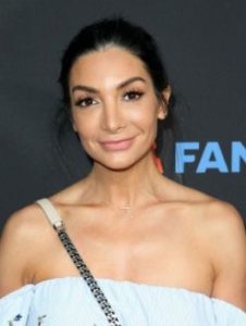 Courtney Lopez Wiki, Age (Mario Lopez's Wife) Bio, Family & Facts 3 Courtney Lopez Biography