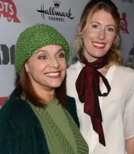 Cristina Cacciotti Wiki, Age (Valerie Harper’s Daughter) Bio & Facts 2 Cristina Cacciotti American Actress' mom Valerie Harper passed away on August 30