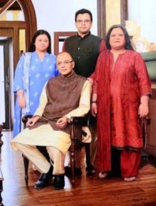 Sangeeta Jaitley Wiki, Age (Arun Jaitley’s Wife) Biography, Family, Facts 4 Sangeeta Jaitley Family