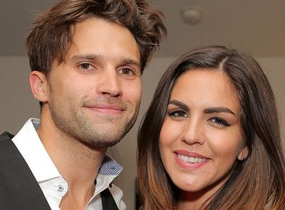 Tom Schwartz Wiki, Age (Katie Maloney's Husband) Bio, Family & Facts 3 Tom Schwartz with his wife Katie Maloney (American actress and TV Personality)