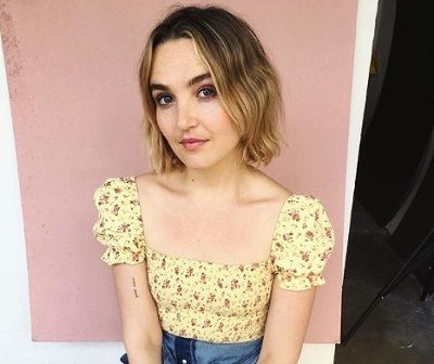 Chloe Fineman Wiki, Age, Height, Weight, Biography, Family & Facts 4 Chloe Fineman age, height, and weight