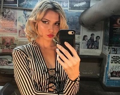 Paige Elkington Wiki, Age (Flume’s Girlfriend) Height, Weight, Bio, Facts 4 Paige Elkington age, height, and weight