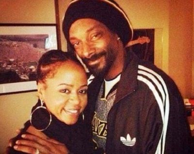 Shante Broadus - Bio, Age, Family, Facts of Snoop Dogg's Wife 3 Shante Broadus with her husband Snoop Dogg (American rapper, singer, songwriter, producer, entrepreneur, and actor)