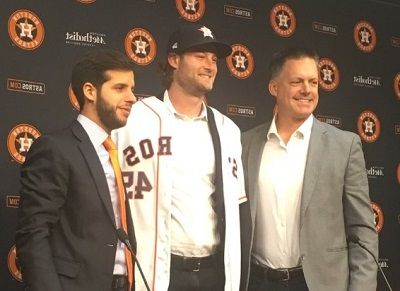 Brandon Taubman Wiki, Age, Wife, Biography, Family & Facts 3 Brandon Taubman was fired from Houston Astros after shouting at three female journalists