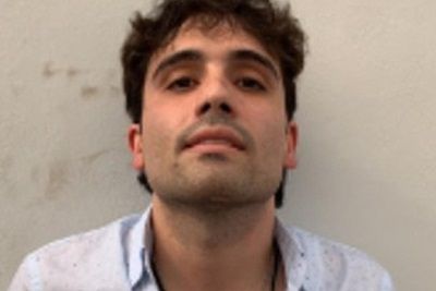 Ovidio Guzmán López Wiki, Age (El Chapo's son) Bio, Family Fact 3 Ovidio Guzmán López was released by the Mexican government in Culiacan after intense gun battle