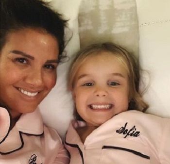 Rebekah Vardy Wiki, Age (Jamie Vardy's Wife) Bio, Family & Facts 4 Rebekah Vardy age, height, and weight