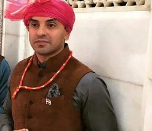 Tehseen Poonawalla (Bigg Boss) Wiki, Age, Wife, Bio, Family Fact 5 Tehseen Poonawalla Height, Caste & Weight