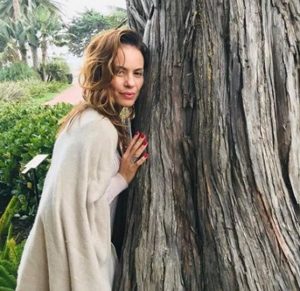 Viviane Thibes - Bio, Age, Facts of Cameron Douglas' Girlfriend 2 Viviane Thibes Brazilian Actress & Yoga Teacher