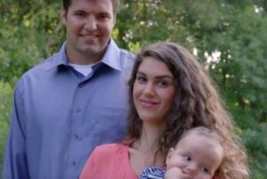 Alejandro Villanueva Height, Weight, Age, Wife, Biography & More 4 Alejandro Villanueva Family