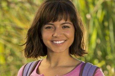 Isabela Moner Height, Weight, Age, Biography, Family & More 2 Isabela Moner American actress and singer who is famous for playing Dora in the show Dora and Friends Into the City!