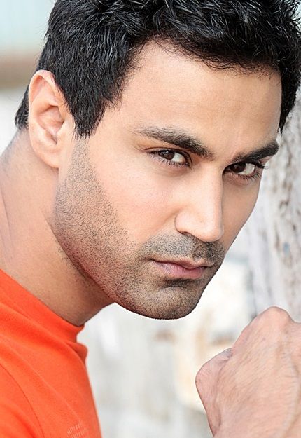 Karan Oberoi (Model & Actor) Wiki, Age, Biography, Net worth & Family 2 Karan Oberoi K.O. Model Biography