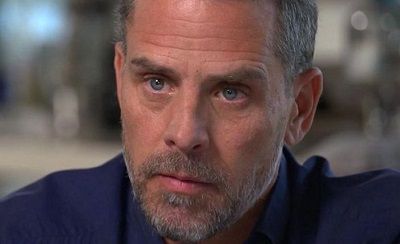 Lunden Roberts Wiki, Age (Hunter Biden's Baby Mama) Bio, Facts 3 Lunden Roberts is the baby mother Hunter Biden's child who was born in August 2018