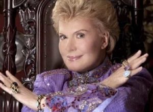 Walter Mercado Height, Weight, Age, Wife, Biography & More 5 Walter Mercado Personal Life