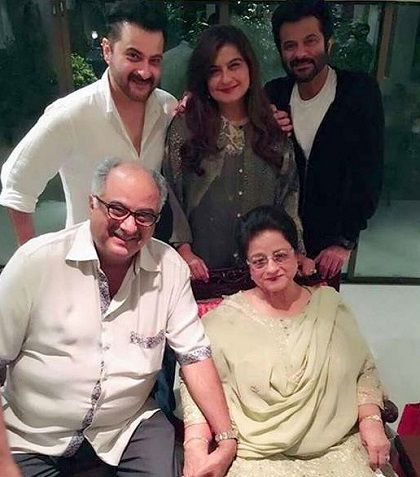 Anil Kapoor Height, Weight, Age, Wife, Biography, Family, More 2 Anil Kapoor early life