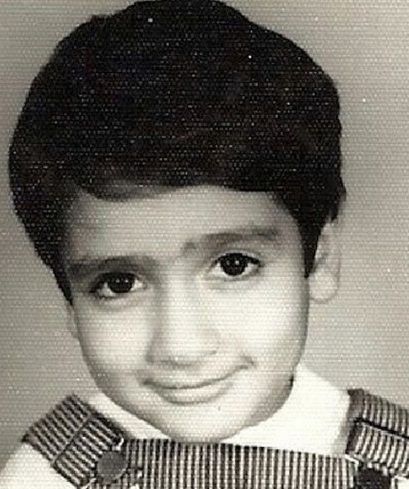 Kumail Nanjiani Height, Weight, Age, Wife, Biography & Family 2 Childhood Photo of Kumail Nanjiani