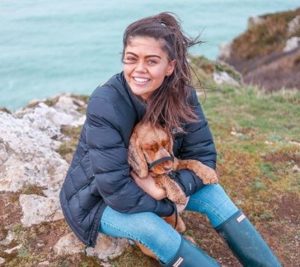 Emily Canham Height, Weight, Age, Boyfriend, Biography & More 5 Emily Canham Pet Dog