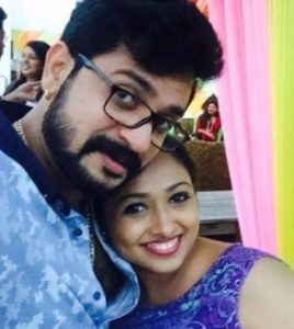 Isvar Raghunathan Wiki, Age (Jayashree's Husband) Bio & Family 4 Isvar Raghunathan spouse Jayashree