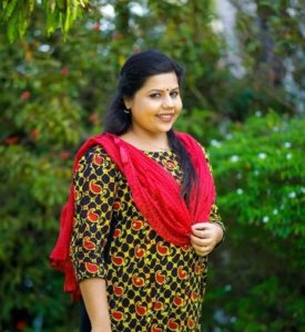 Sneha Sreekumar Wiki (Actress) Age, Husband, Bio, Family, More 3 Sneha Sreekumar Wiki