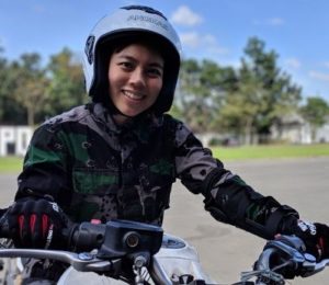 Angeline Tham Wiki, Age, Husband, Height, Weight, Biography & Family 4 Angeline Tham Husband, Wedding & Children