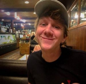 Josh Thomas Height, Weight, Age, Wife, Biography, Family & More 5 Josh Thomas Physical Measurements, Height & Weight