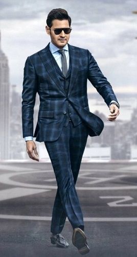 Mahesh Babu Height, Weight, Age, Wife, Biography, Family & Facts 3 Mahesh Babu height weight