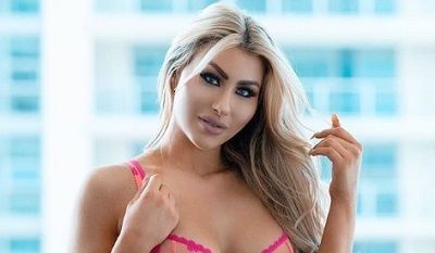 Melanie Martin Wiki, Age (Aaron Carter's Girlfriend) Biography & Family 3 Melanie Martin American Model, Bartender, Instagram Influencer, Social Media Personality, and Celebrity Partner