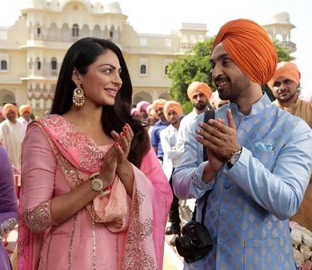 Neeru Bajwa Height, Weight, Age, Husband, Biography & Family 8 Neeru Bajwa with Diljit Dosanjh