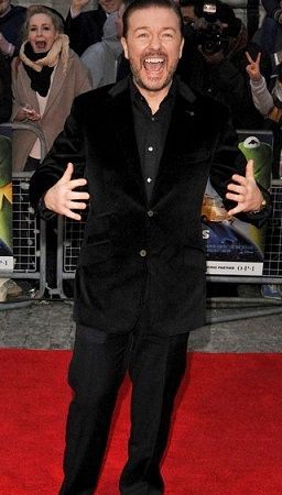 Ricky Gervais height, Weight, Age, Wife, Biography, Family & More 2 Ricky Gervais height and weight
