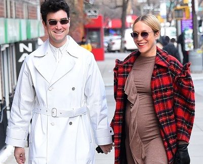 Sinisa Mackovic Wiki, Age (Chloë Sevigny’s Boyfriend) Bio, Family, Facts 2 Sinisa Mackovic Croatian-born American Artist and Director is best known as a boyfriend of Chloë Sevigny (American actress, model, and fashion designer)