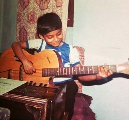 Tanishk Bagchi Height, Weight, Age, Wife, Biography, Family & More 2 Tanishk Bagchi childhood pic