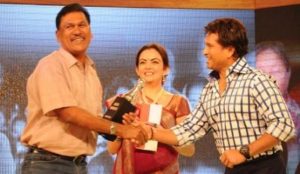 Vijay Barse (Jhund) Wiki, Age, Wife, Real Story, Biography, Family & Facts 2 Vijay Barse Indian Social Worker won the Real Hero Award