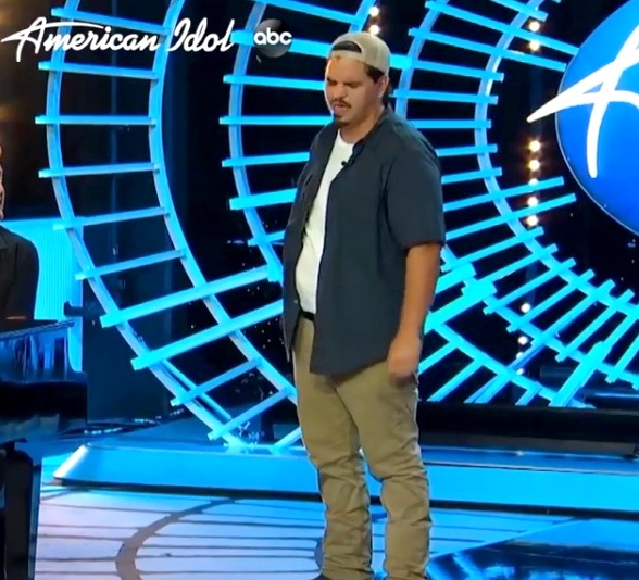 Doug Kiker in American Idol