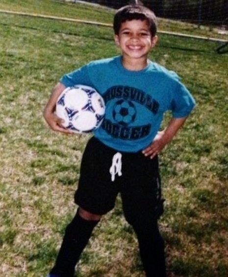 Jordan Fisher Height, Weight, Age, Girlfriend, Biography, Family & More 2 Jordan Fisher childhood image