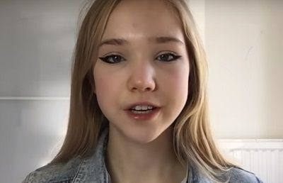 Naomi Seibt Wiki, Age (Anti Greta) Height, Weight, Biography & Family 4 Naomi Seibt age, height, and weight
