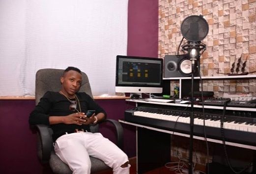 Papa Dennis Wiki, Age, Girlfriend, Height, Biography, Family & Death 5 Papa Dennis career and net worth