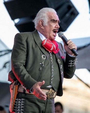 Vicente Fernández Height, Weight, Age, Wife, Biography, Family & More 5 Vicente Fernández career and net worth