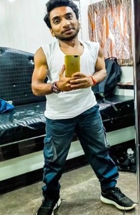 Arun Kushwaha (Chote Miyan) Wiki, Age, Height, Weight, Biography & Family 5 Arun Kushwaha height weight