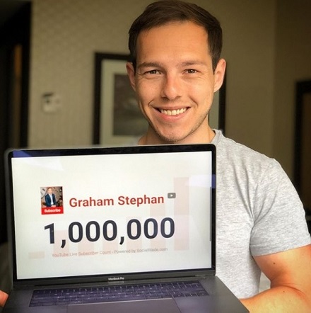 Graham Stephan Height, Weight, Age, Girlfriend, Biography, Family & More 6 Graham Stephan facts