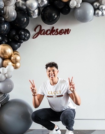 Jackson Mahomes Height, Weight, Age, Biography, Girlfriend, Family & Wiki 6 Jackson Mahomes facts