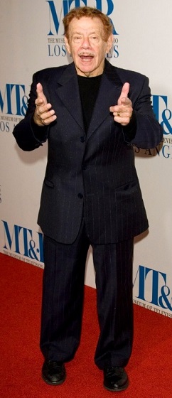 Jerry Stiller Height, Weight, Age, Wife, Biography, Family & Death 3 Jerry Stiller height weight