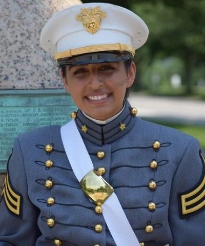 Anmol Narang Wiki, Age, Height, Weight, Boyfriend, Family, Biography & More 2 Anmol Narang Indian-American Second Lieutenant who became the first observant Sikh to serve in the US Army