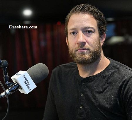 Dave Portnoy Height, Weight, Age, Wife, Girlfriend, Biography & More 7 Dave Portnoy career & net worth