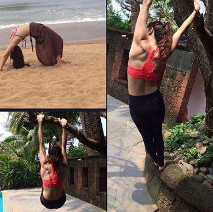 Ekta Kaul Height, Weight, Age, Husband, Boyfriend, Biography, Family & More 19 Ekta Kaul doing yoga