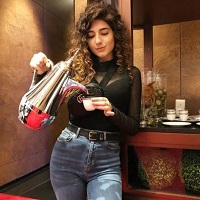 Narins Beauty loves coffee